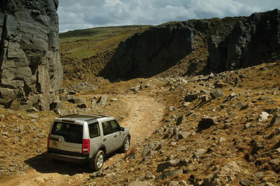  Land Rover Discovery 3 2004 года  (фото 67 из 132)